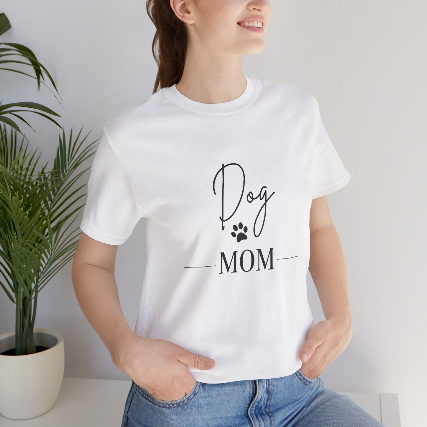 Dog Mom Unisex Jersey Tee - Perfect Gift for Dog Lovers