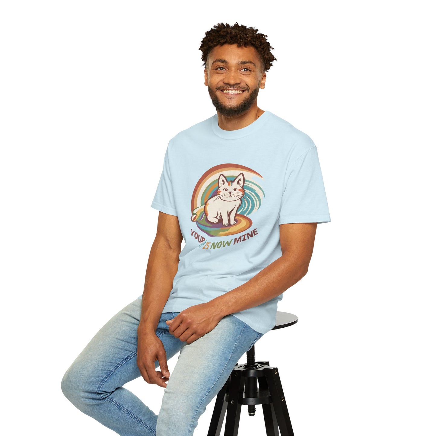 Cute Cat Lap Design Unisex T-Shirt – Perfect for Cat Lovers